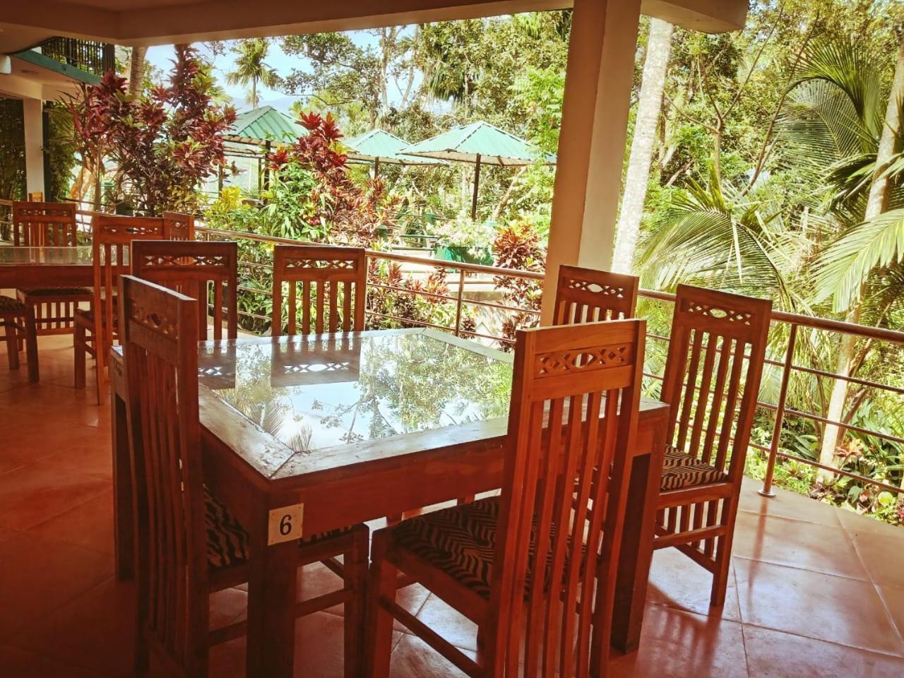 Rainforest Lodge, Deniyaya Dış mekan fotoğraf
